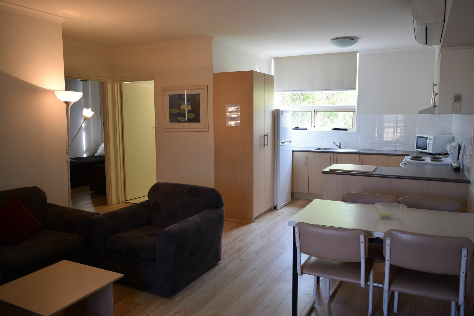 Glenelg Holiday Apartments - Corfu Adelaïde Extérieur photo